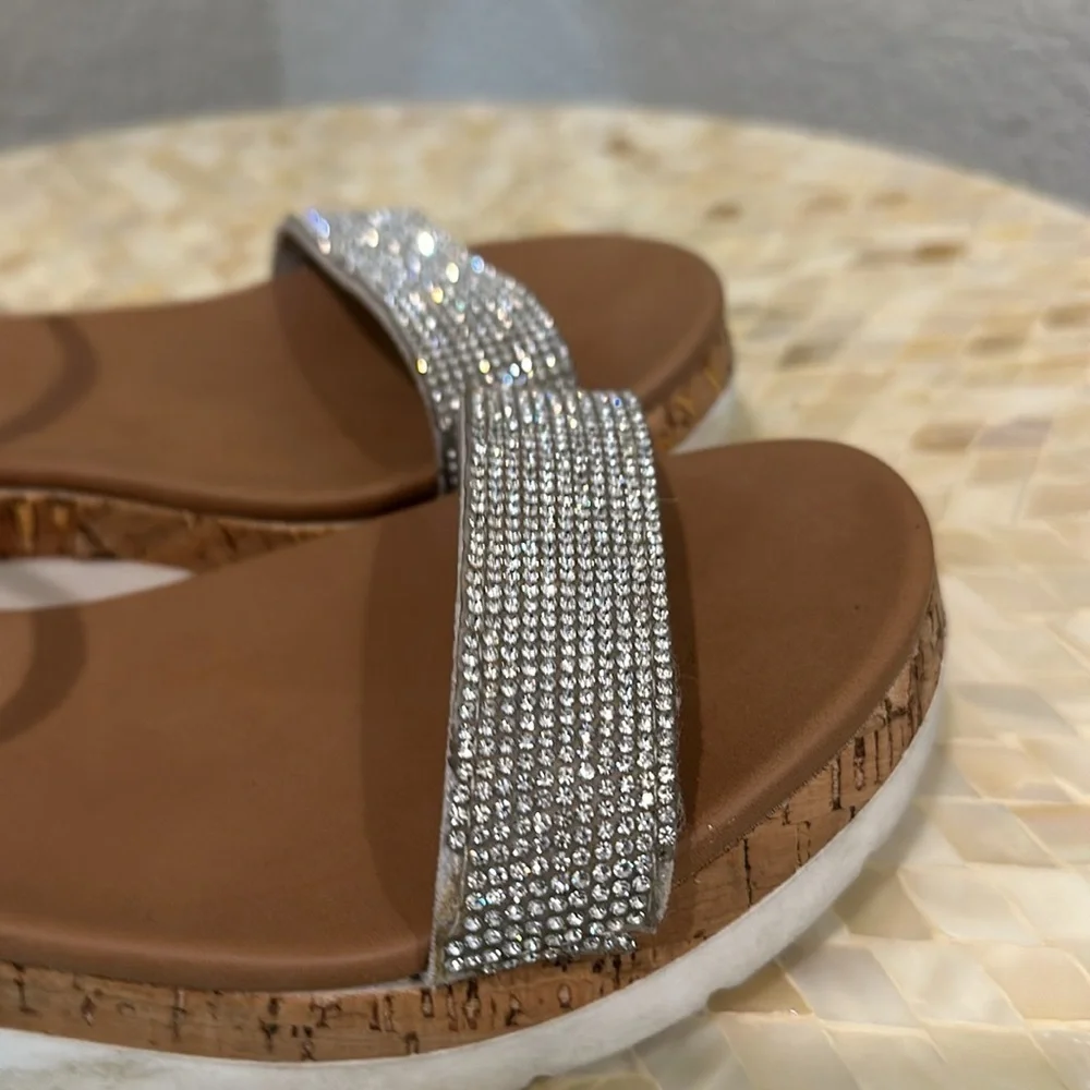 Steve Madden stone studded sandals big girls size 4